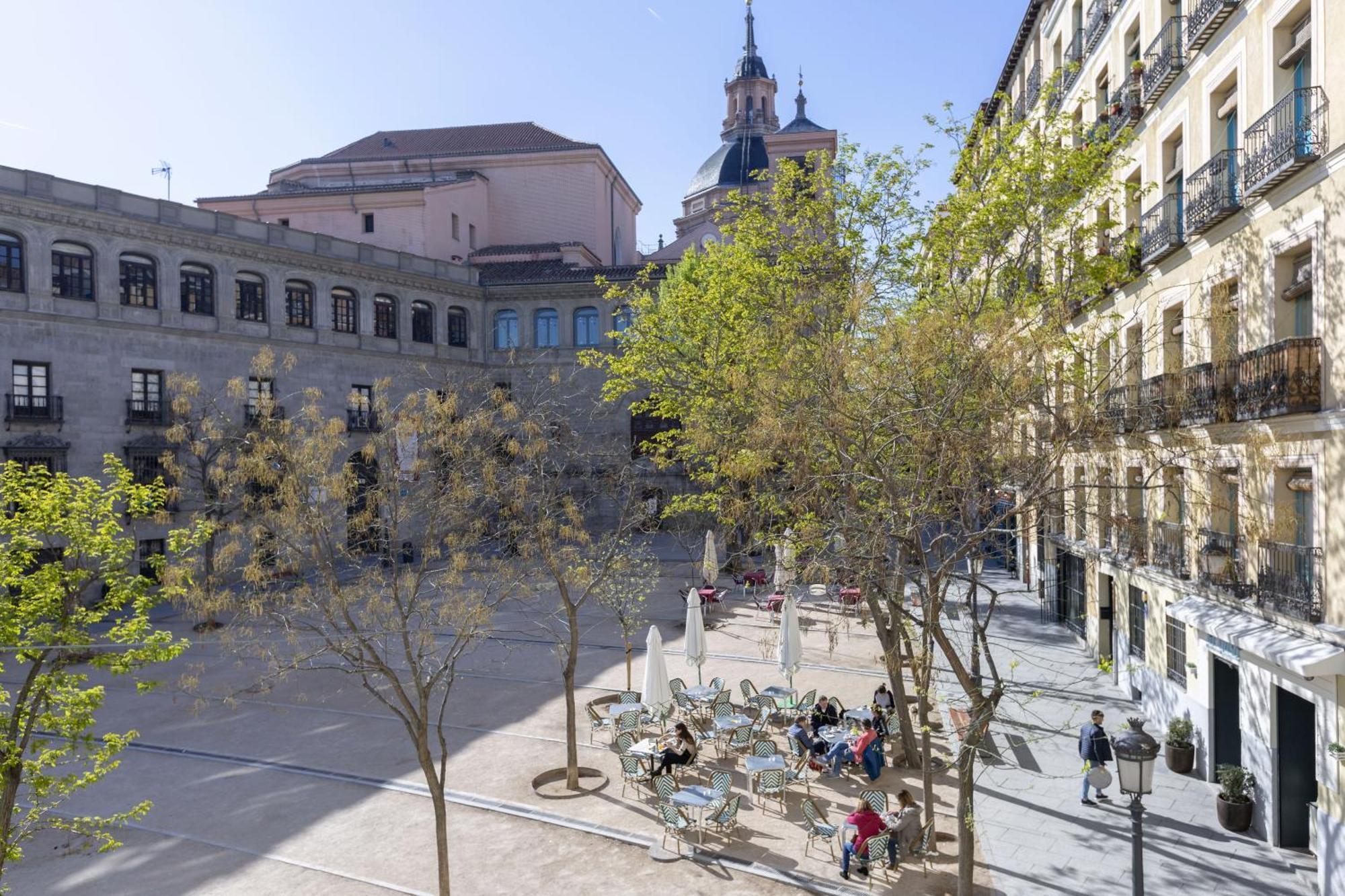 Precioso Apt En La Plaza De La Paja Latina Madrid Exterior photo